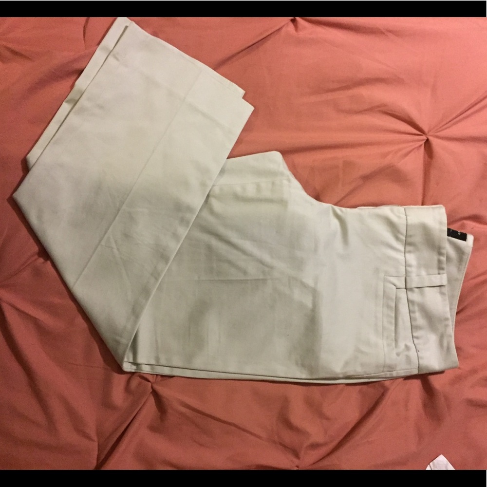 Khaki capris